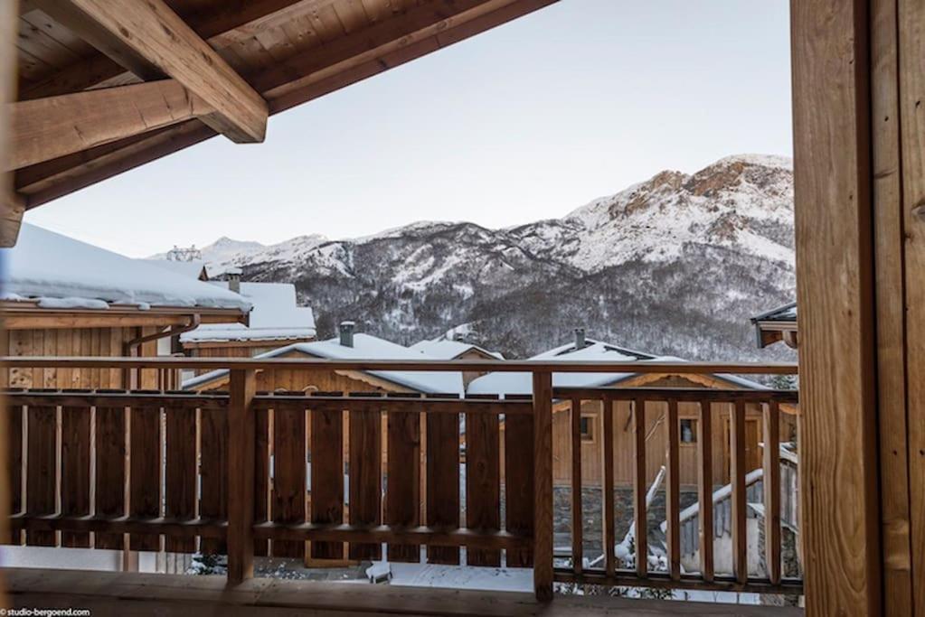 Cosy 4 Bedroom Chalet With Hot Tub Saint-Marcel  Екстер'єр фото